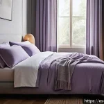 Home 19 일주기 리듬 및 개인화된 웰빙 계획 - A serene bedroom scene designed to promote restful sleep, featuring blackout curtains filtering soft...
